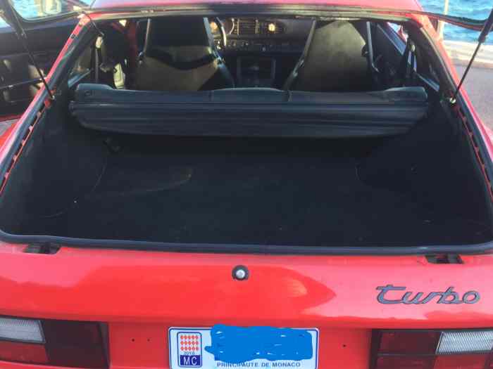 Porsche 944 Turbo 3