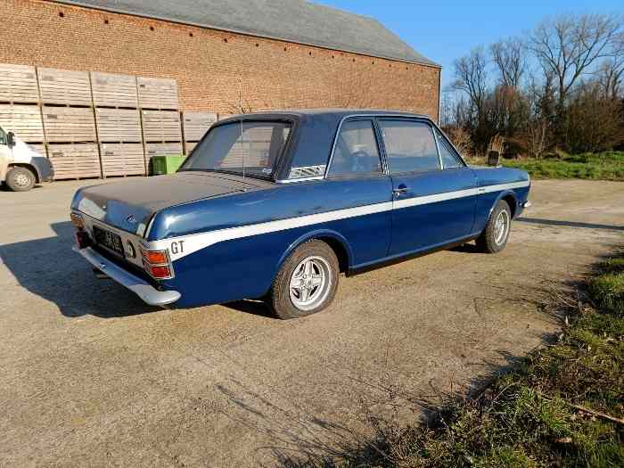 Ford Cortina Mk2 0