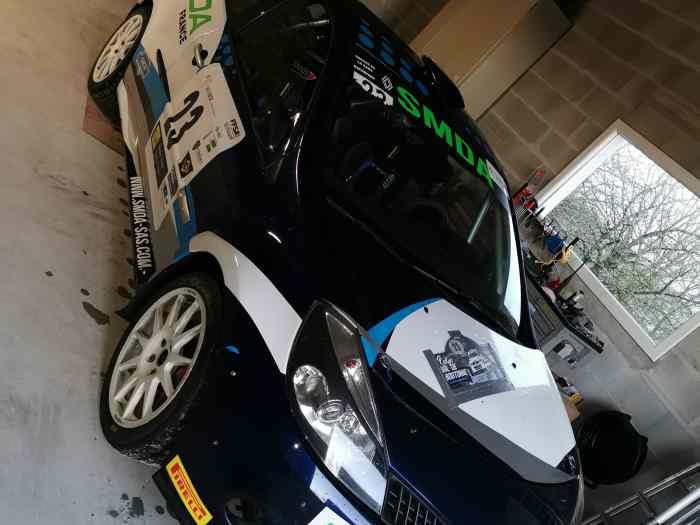 Clio R3 Access