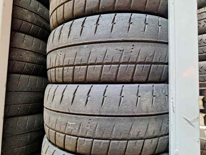 Pneu michelin 18