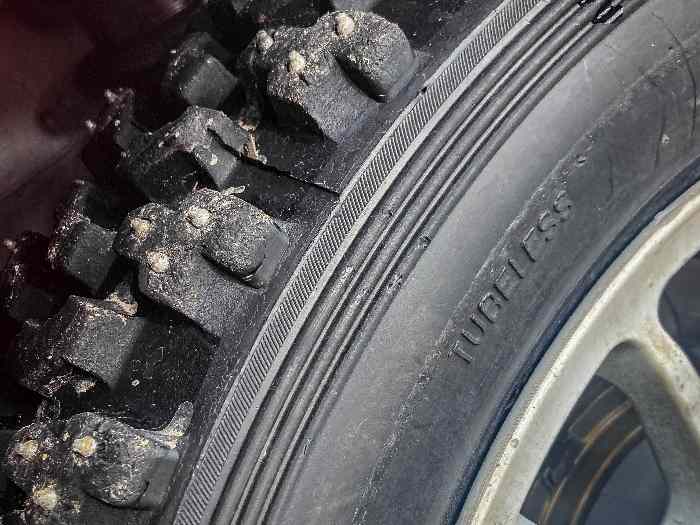 pneu clou BR110 - FFSA 2