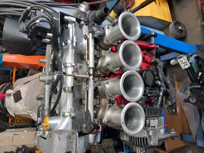 Moteur F4R (prépa) révisé. Câblage moteur + ECU erace black + DASHBOARD mod7 EVO XC Disponibles 0