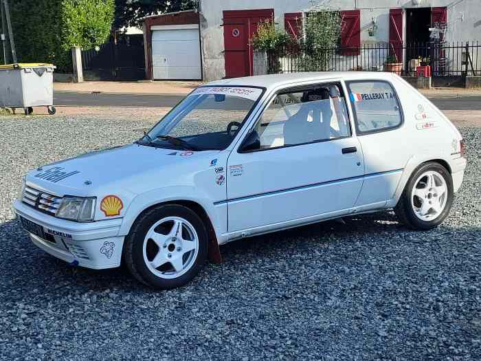 205 rallye VHC avec PTH valable