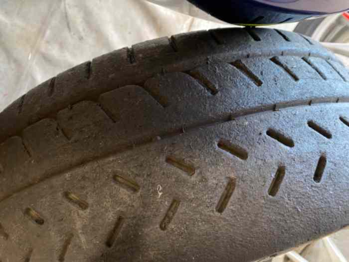 2 Pneus Michelin R21 16pouces - pièces et voitures de course à vendre ...