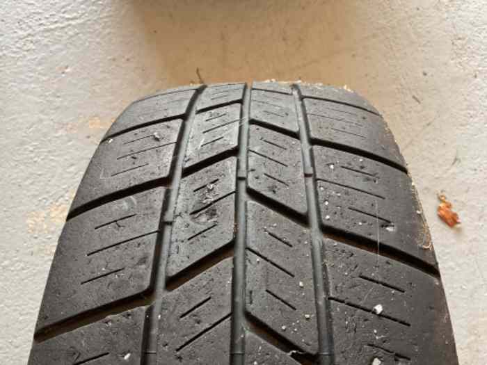 Vds pneus pluies hankook 15 pouces 1