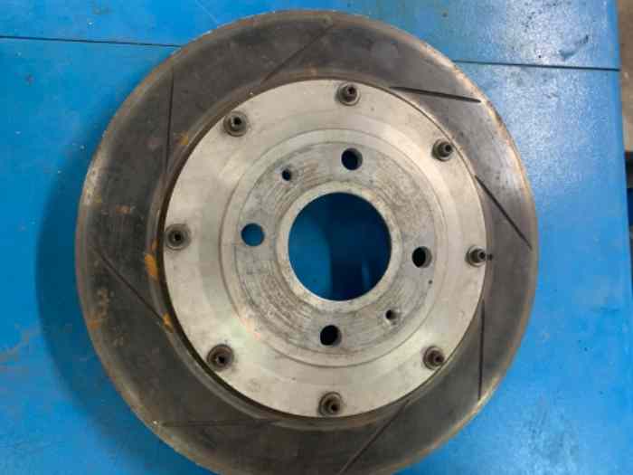 Disque sur bol en ;295 x25 pour Saxo et 106 1