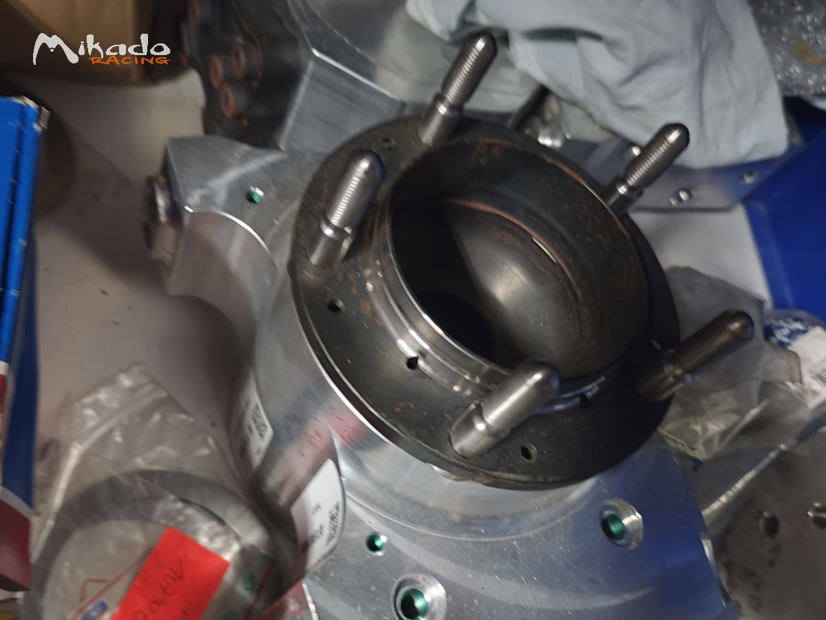 VEND PARTS HYUNDAI R5 EVO 2 – photo 2 sur 6