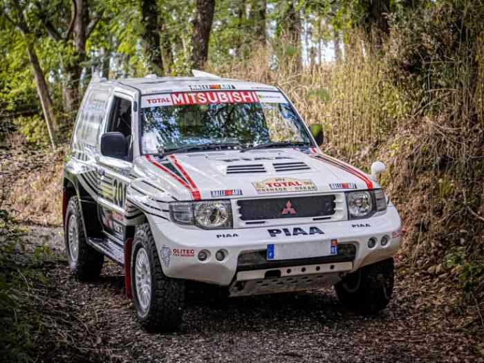 Mitsubishi Pajero Evolution manuel 0