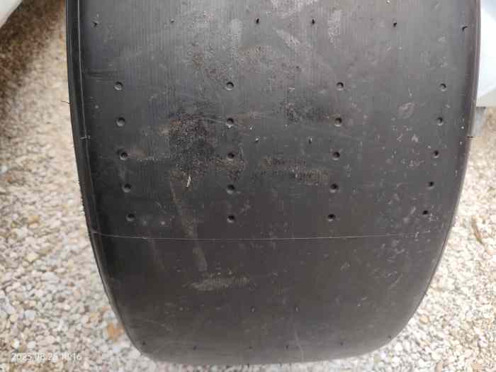 Pneus Pirelli DHF 265-660-18 A vendre 0