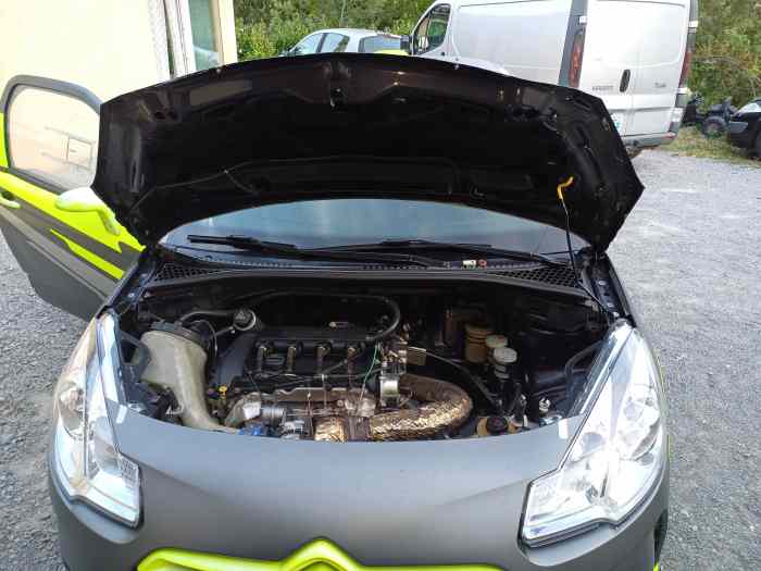 DS3 R3T Ex PH Sport petite reprise possible. 4