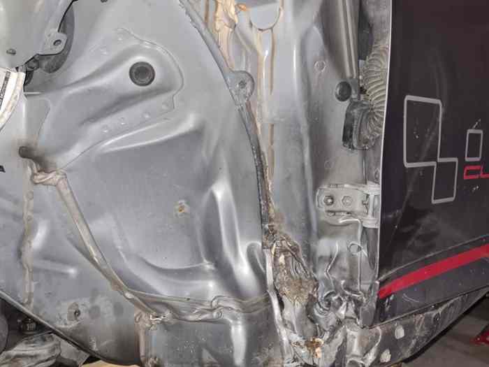 Megane 3 rs accidentée 3