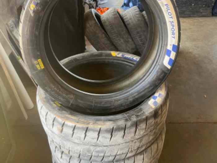 Pneus Michelin 18 pouce