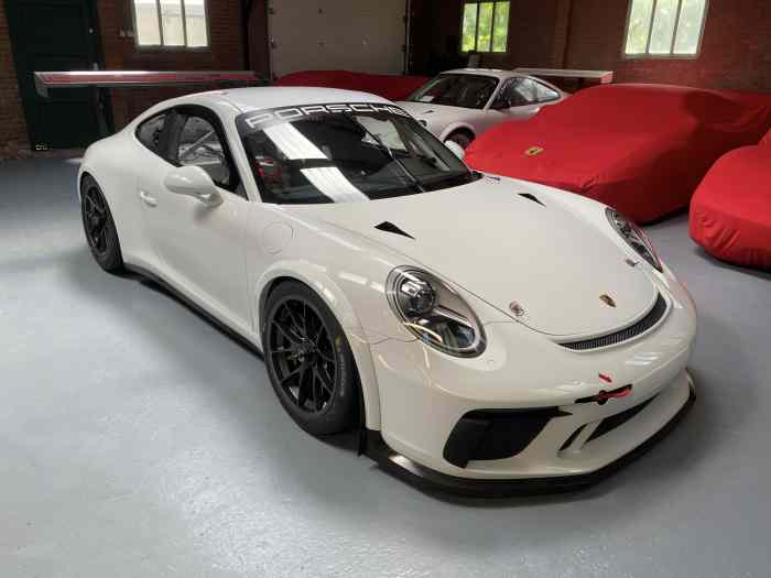 Porsche 991.2 GT3 Cup = 9.910 km !!! 1