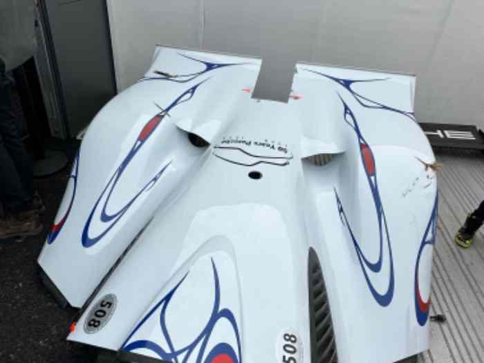 Morceau de 911 GT1 Le Mans 1998 2