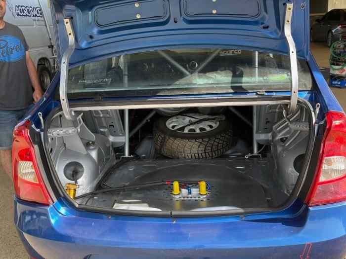 DACIA LOGAN ASPHALTE ou TERRE F2000/13 5