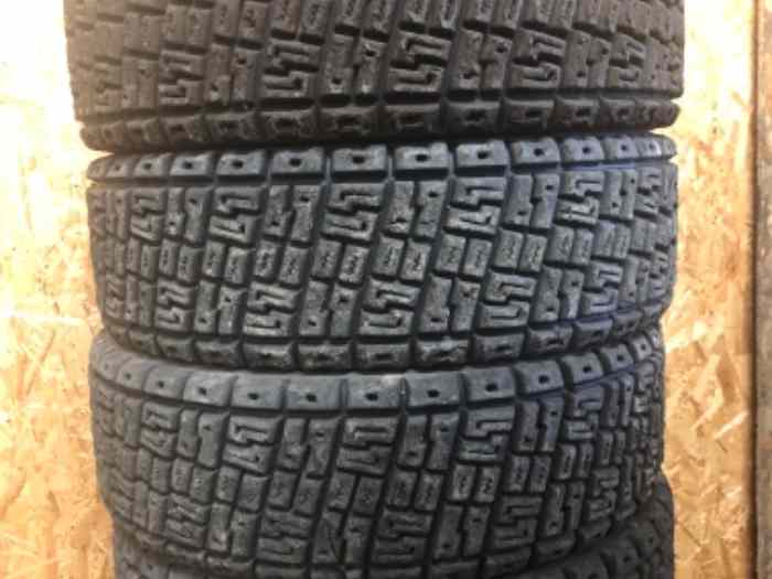 Pneus MICHELIN Terre en 15 1