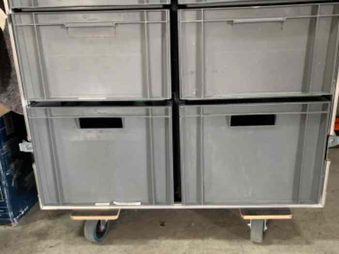 Fly case grand volume avec bacs rangement 0