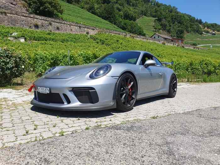 Porsche GT3 991.2 Clubsport 2