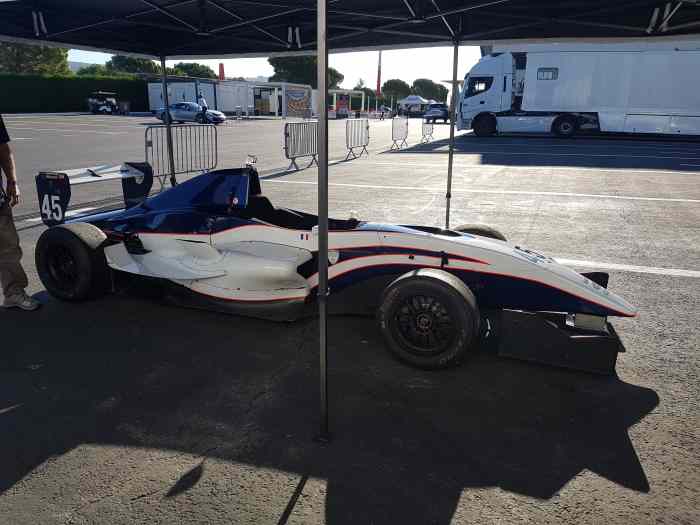 FORMULE RENAULT 2.0 EVO 2008 2