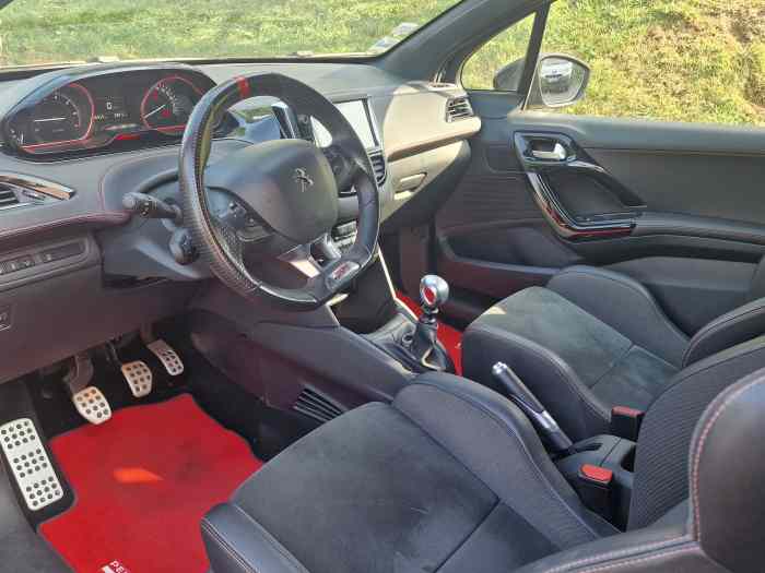 Échange/Reprise Peugeot 208 gti 30th 3