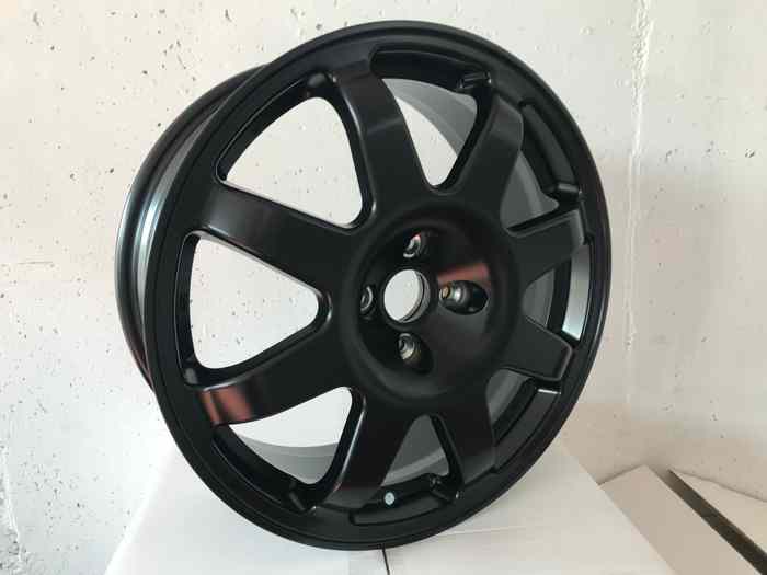 Jante EVO Corse SB9 Ragno 7x17 Renault Clio Gr.A 0