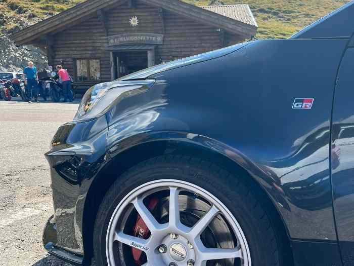 Jante Toyota Yaris GR 8x18 EVO Corse ZAR 4