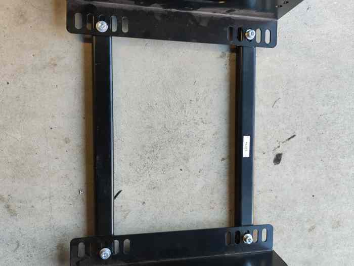 Platine basse saxo 106 pilote