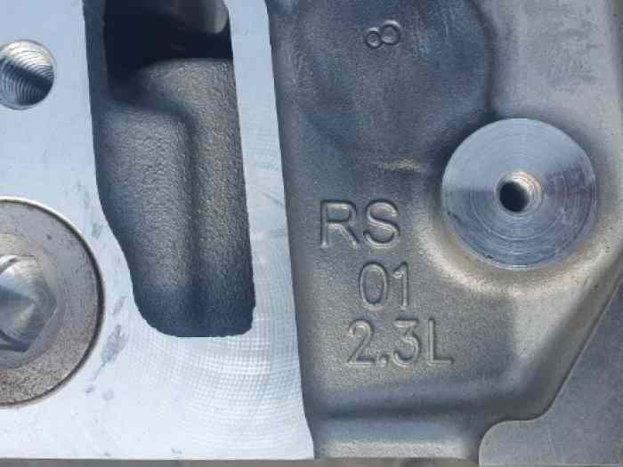 culasse neuve Ford Focus RS 2,3L 3