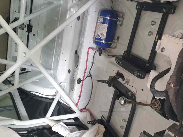 PEUGEOT 106 s16 N2 NEUVE avec lot de bord 4