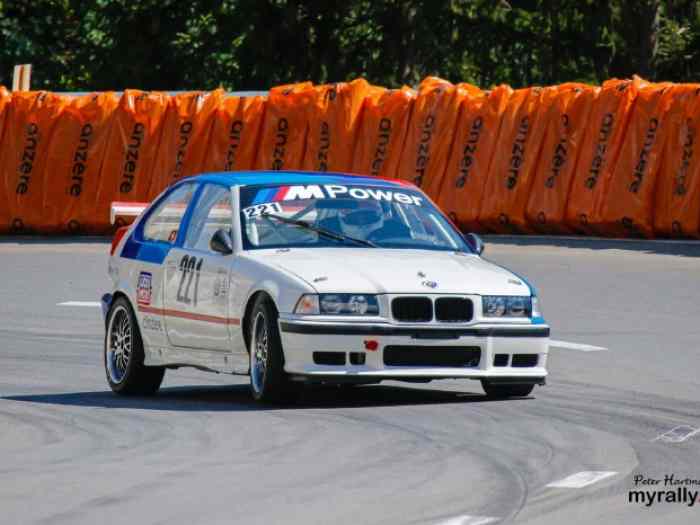 Bmw compact M3