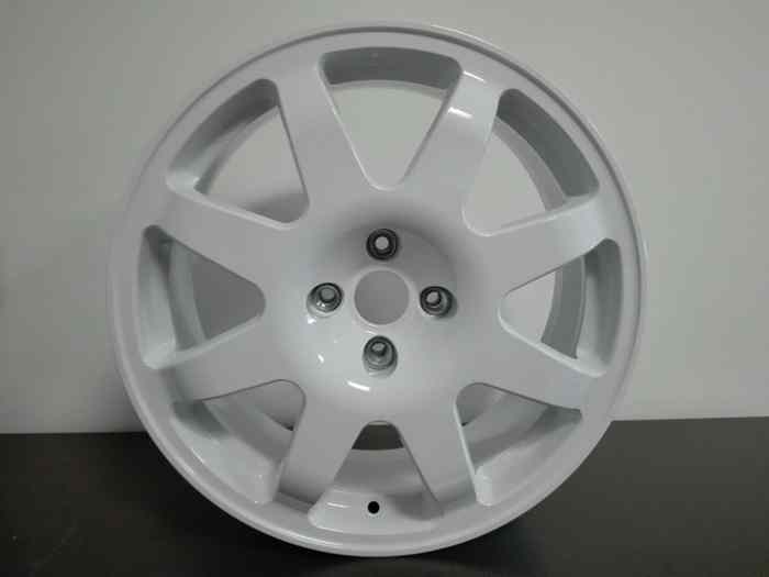 Jante EVO Corse SB9 Ragno 7x17 Peugeot...