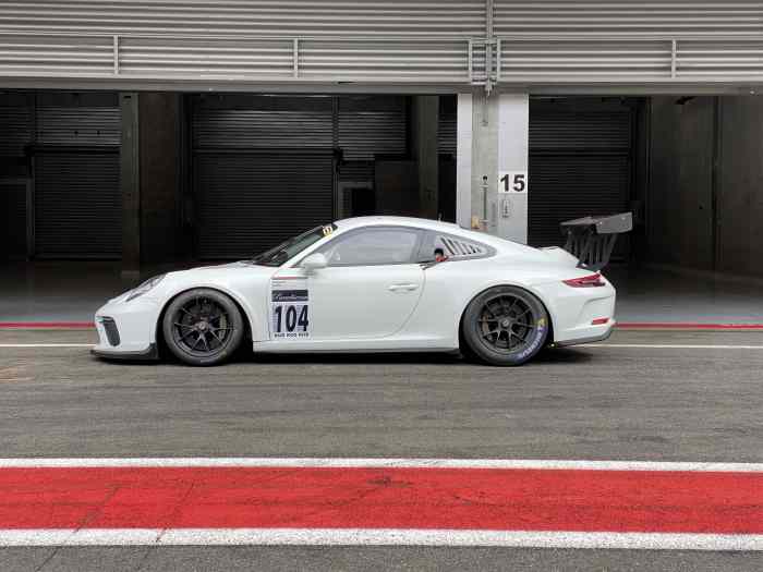 Porsche 991.2 GT3 Cup = 9.910 km !!! 0