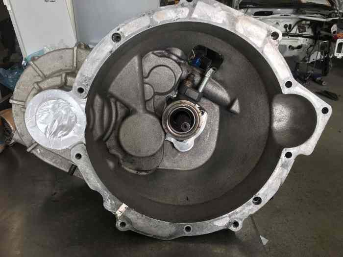 Fiesta R2 Sadev sequential Gearbox.