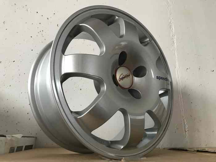 Jante Speedline Corse SL675 6,5x15 Renault 2