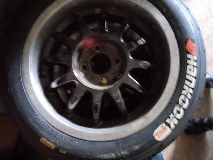 A vendre BMW e 21moteur 323 2