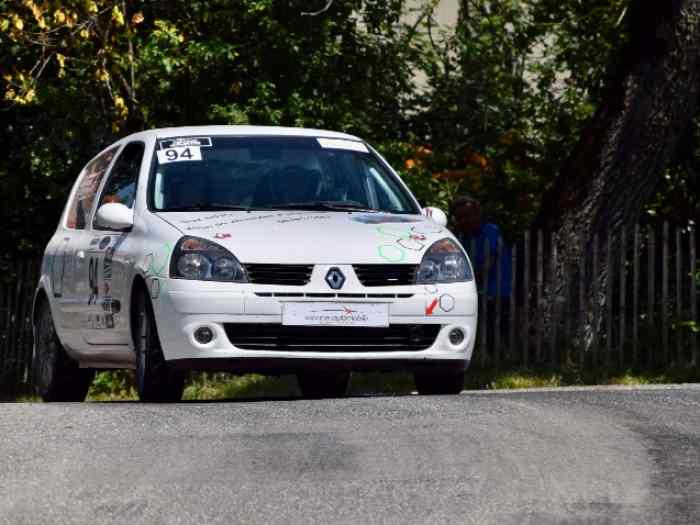 Clio 2 groupe n NEUVE 1