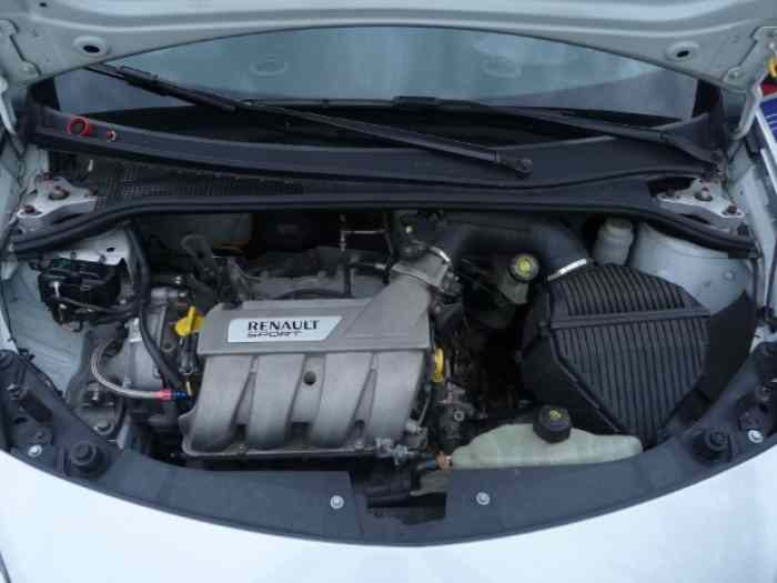 renault clio cup 3 x85 A 3 4