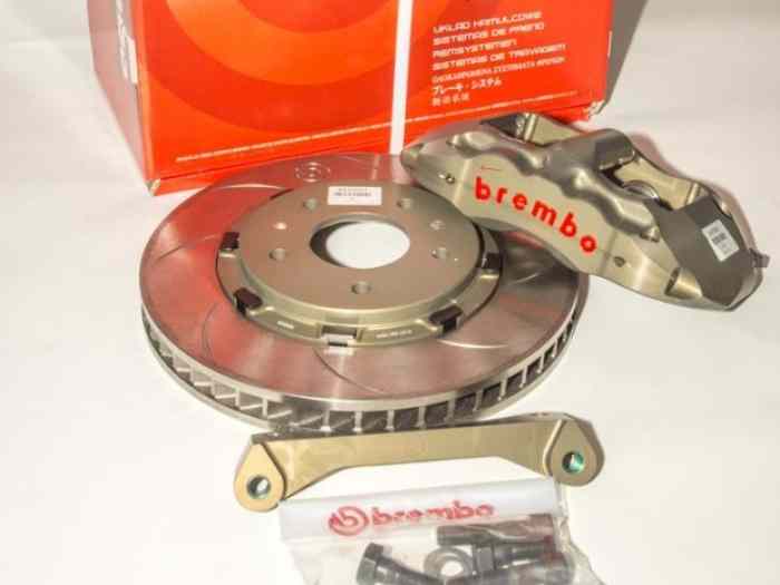 Kit gros frein neuf VO Lancer Evo 10 terre Brembo Racing