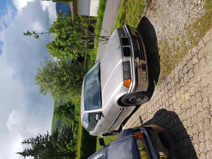 Caisse e36 316 compact 0