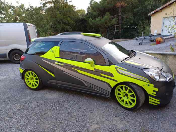 DS3 R3T Ex PH Sport petite reprise possible. 0