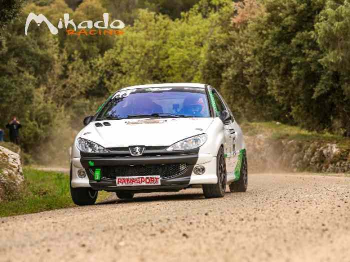 RACC loue 206 A6 – photo 4 sur 5