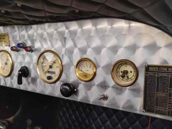 Rare Bugatti type 35 Replique de 1971 2