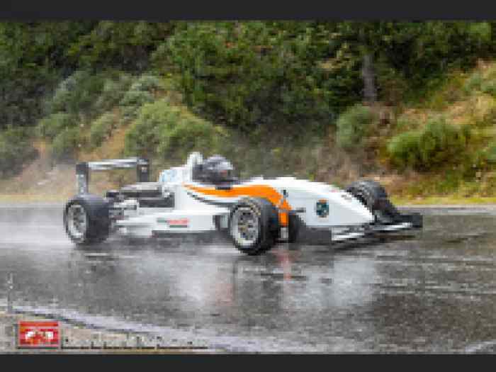 vend dallara 303 evo