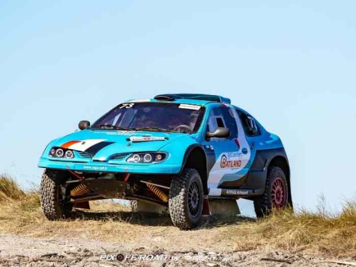 Buggy Sadev V6 Nissan 4x4 0