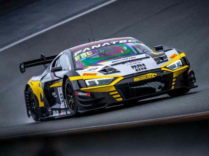 AUDI R8 GT3 EVO 2 For sale 3