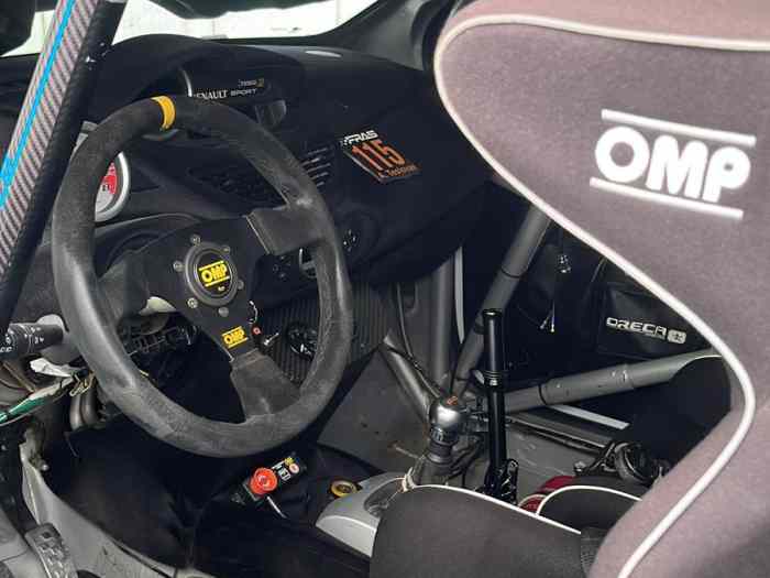RENAULT TWINGO RS R1 TOP 4