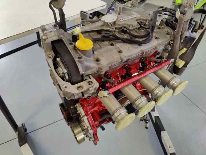 MOTEUR SWINDON (EX CUPISOL) CLIO SPORT II 3