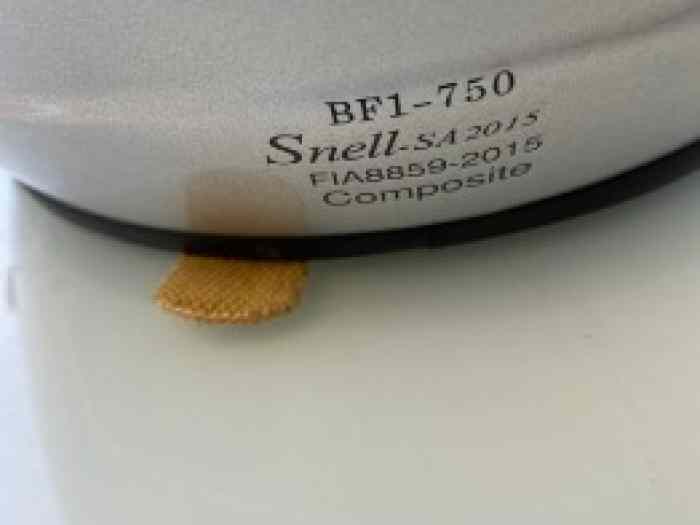 Casque à vendre 1