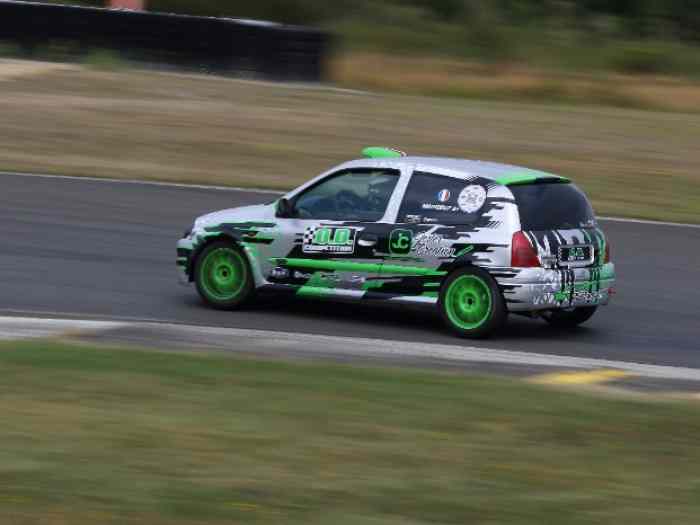 Clio 2 RS1 trackay circuit 1