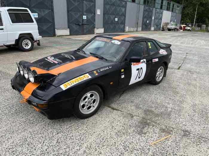 Porsche 944 de rallye 0